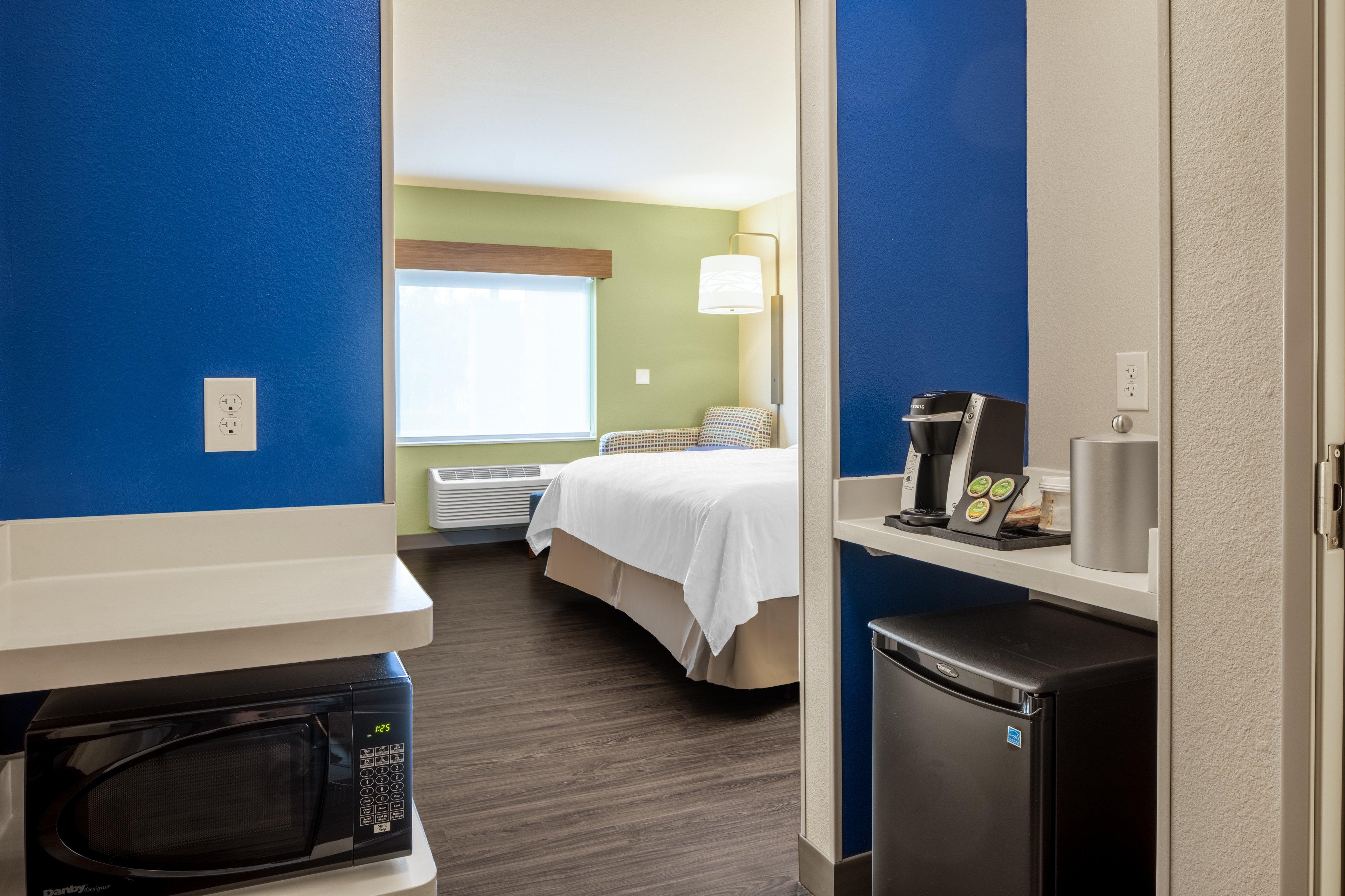 Holiday Inn Express & Suites Ft Myers Beach-Sanibel Gateway By Ihg Fort Myers Beach Eksteriør bilde